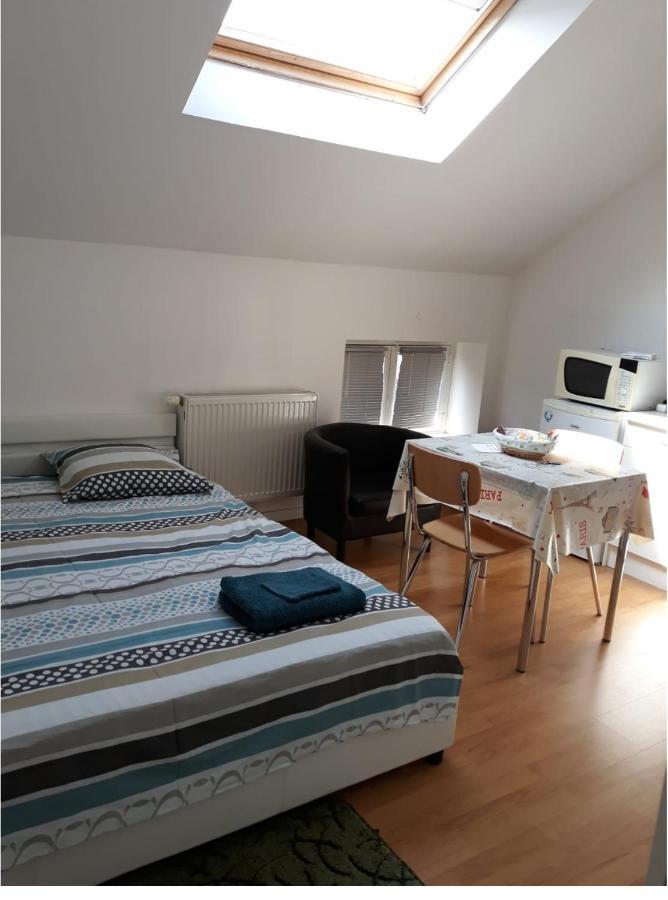 מרסינל Residence Mantekila מראה חיצוני תמונה